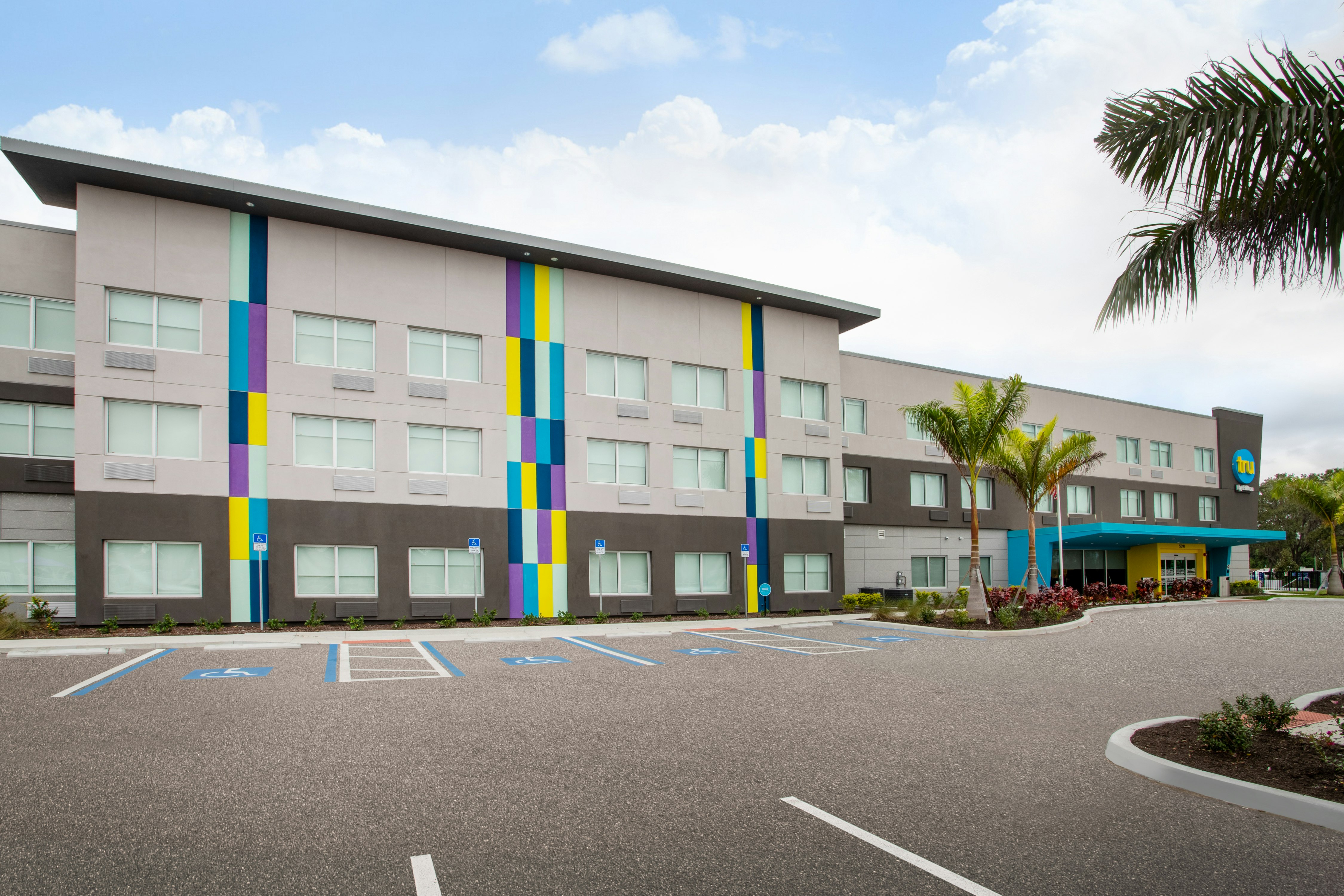 Tru By Hilton Bradenton I-75, FL 46/47