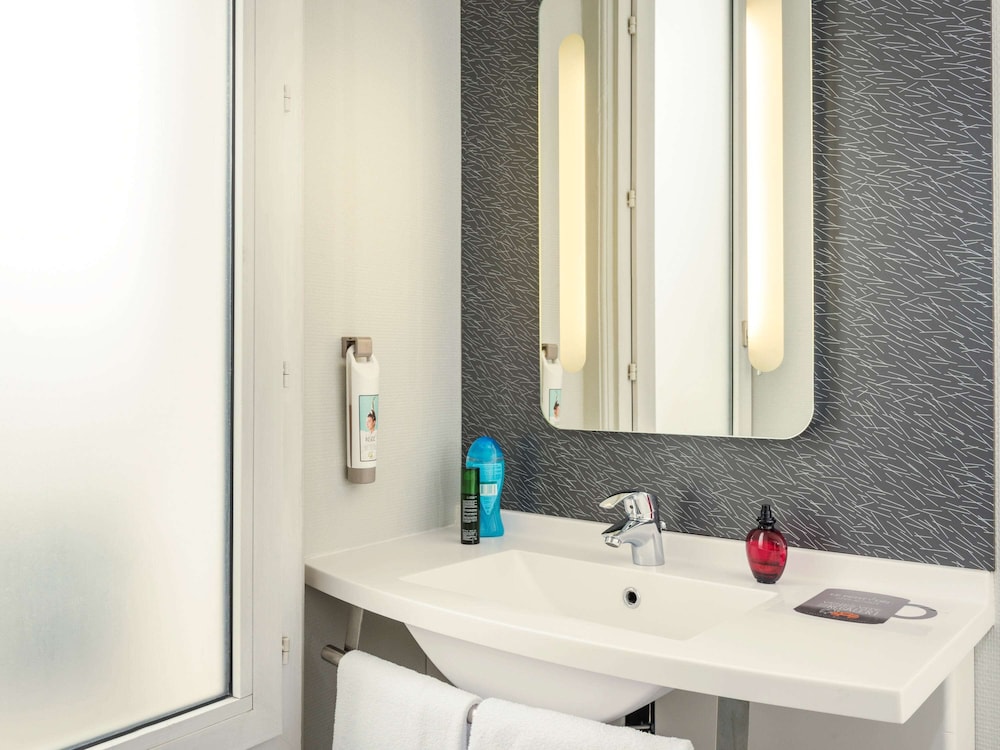 Ibis Daumesnil Porte Doree 19/42