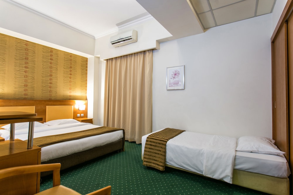 Athens Cypria Hotel 10/47