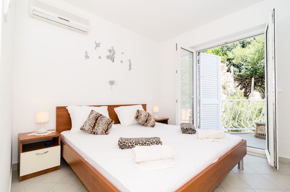 Guest House Daniela 13/49