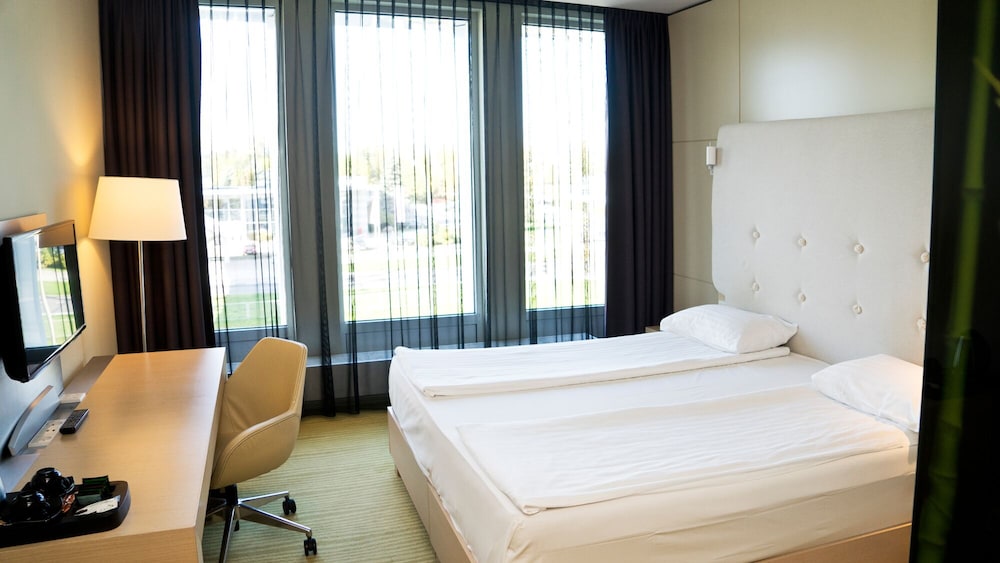 SOUND GARDEN HOTEL AIRPORT 14/38