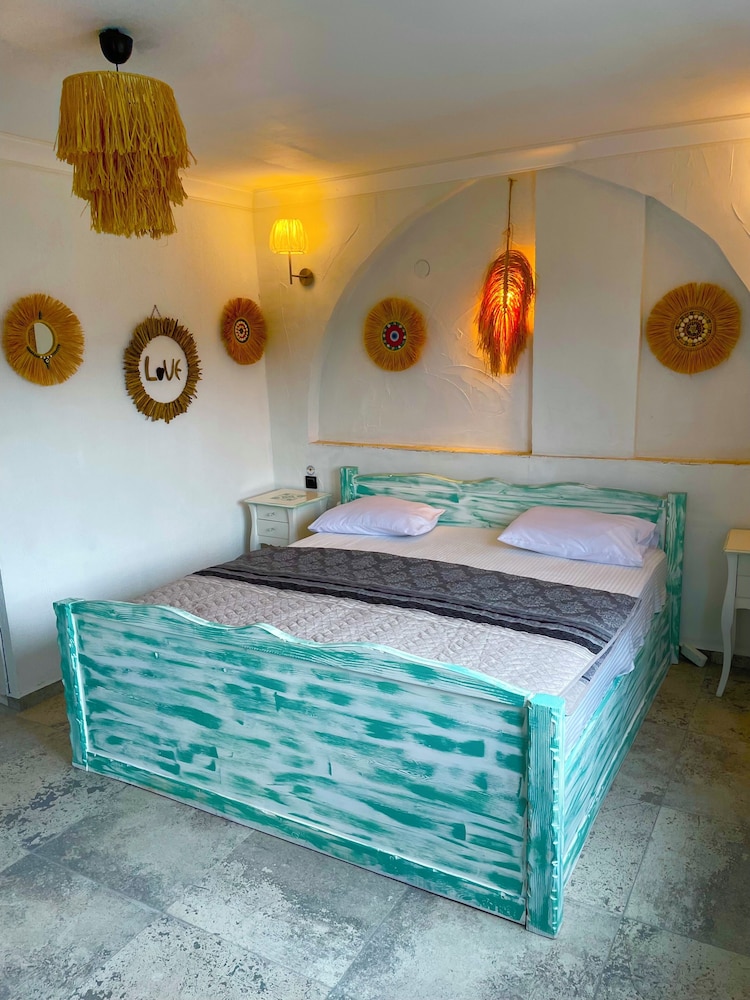Barba Otel 5/49