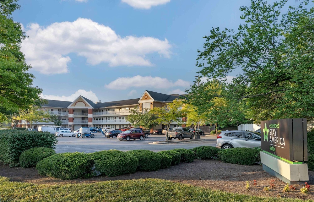 Extended Stay America - Lexington - Nicholasville Road 32/37