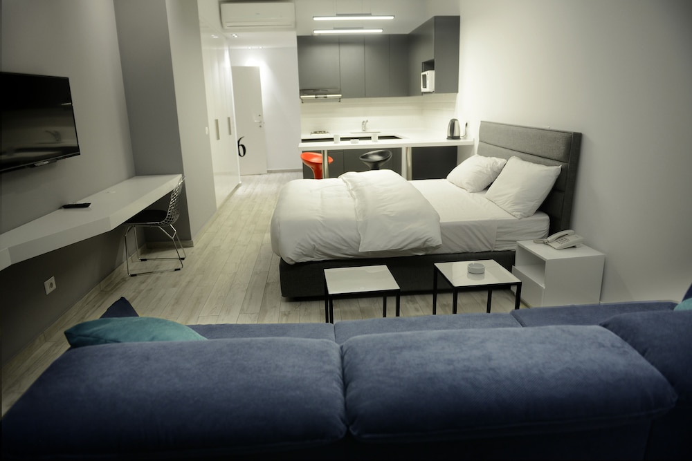 41 Twelve Hotel 9/22
