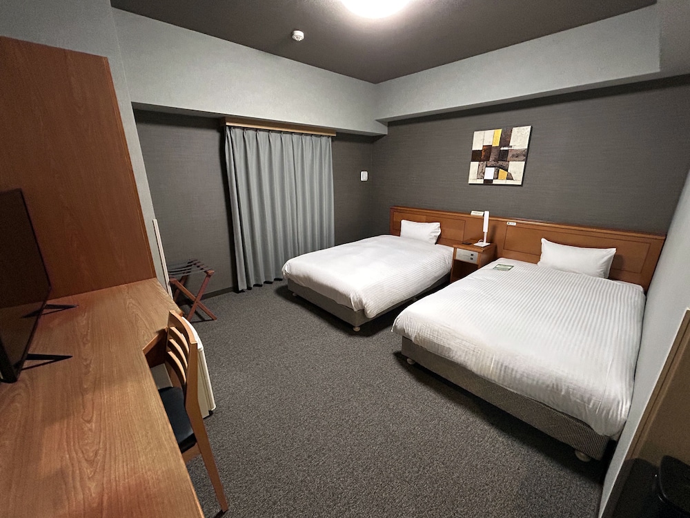 Hotel Route-Inn Hamanako 9/30