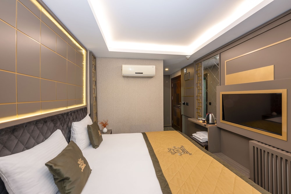 LUXURY