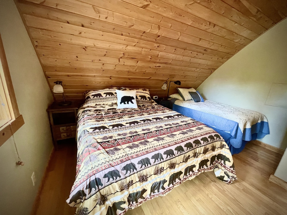 Queen Bed