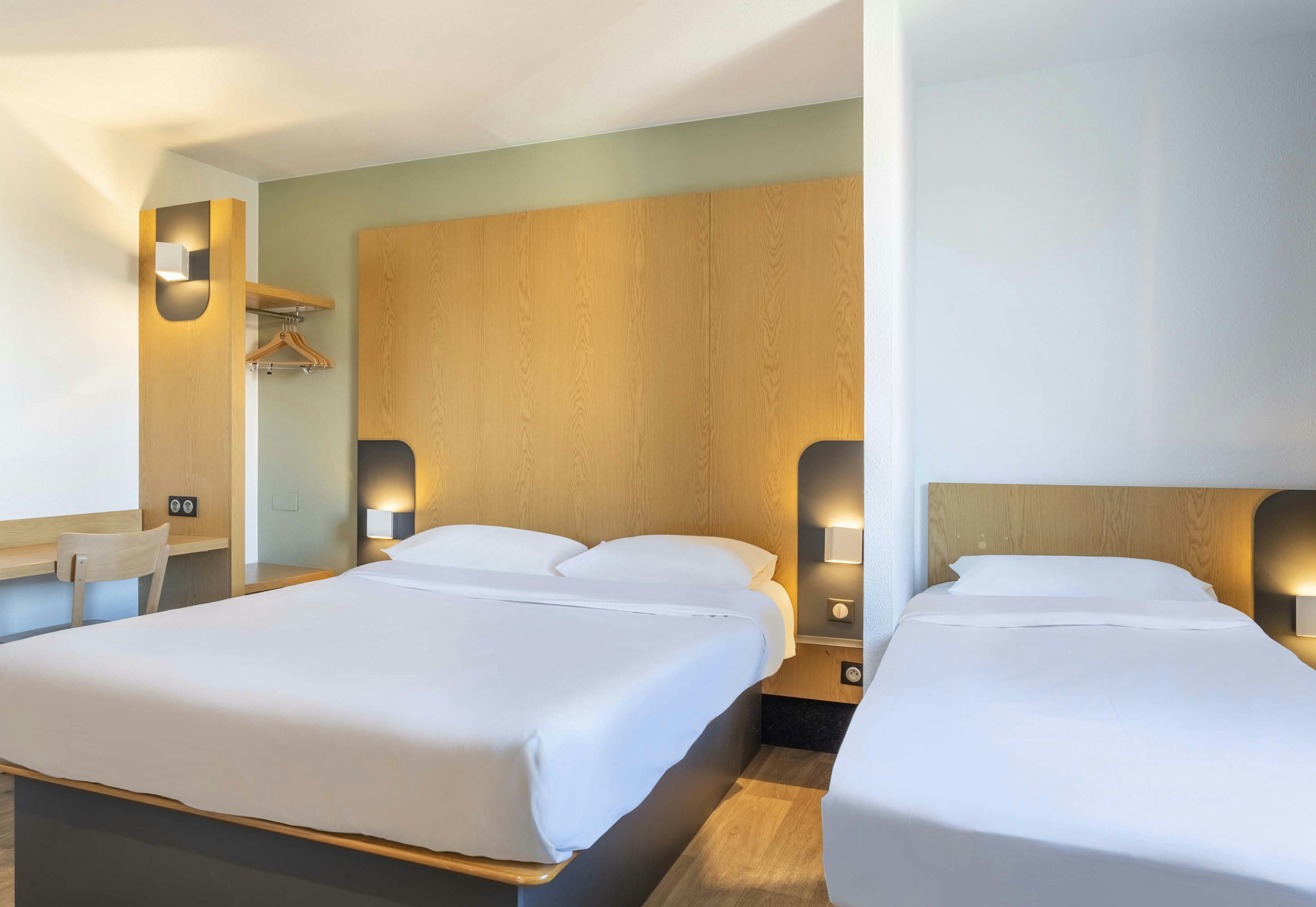 B&B HOTEL MARTIGUES Port de Bouc 9/24