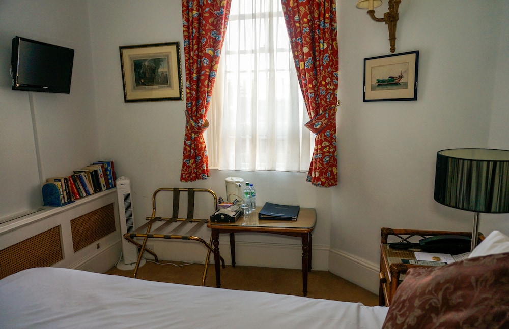 Abbey Court Hotel Notting Hill 44/50