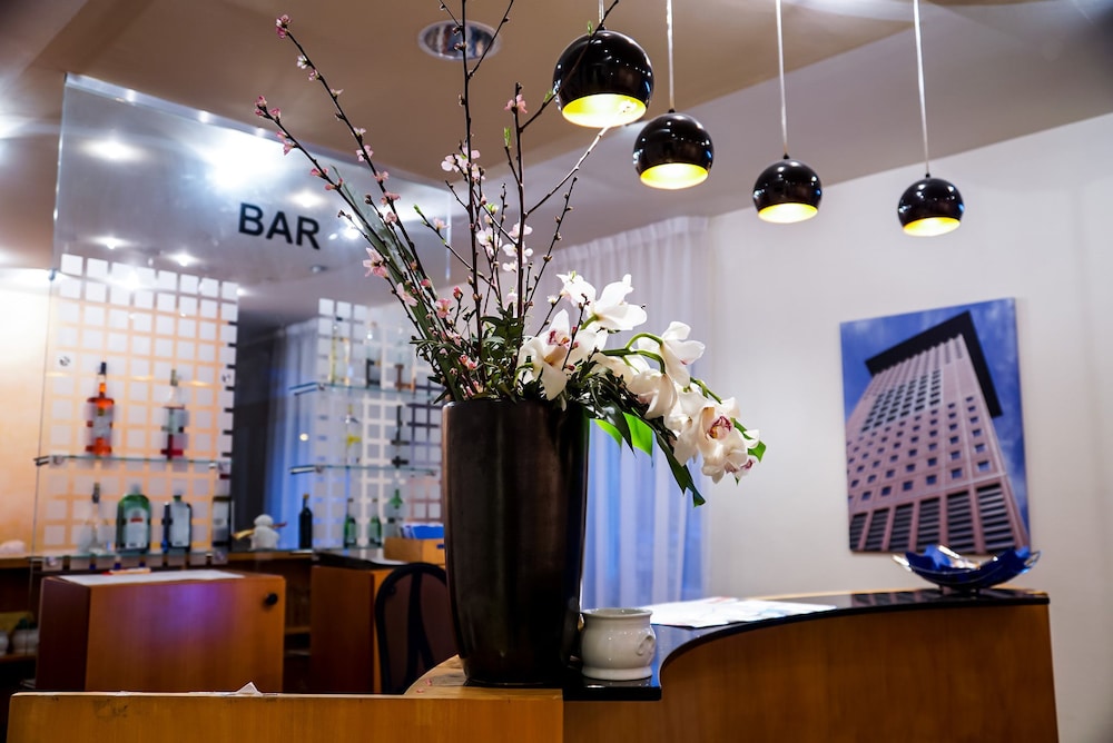 Hotel Niederraeder Hof 12/41