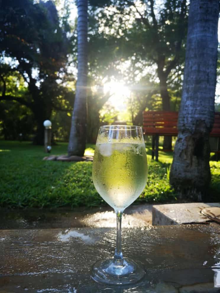 Shumba Safari Lodge 12/50