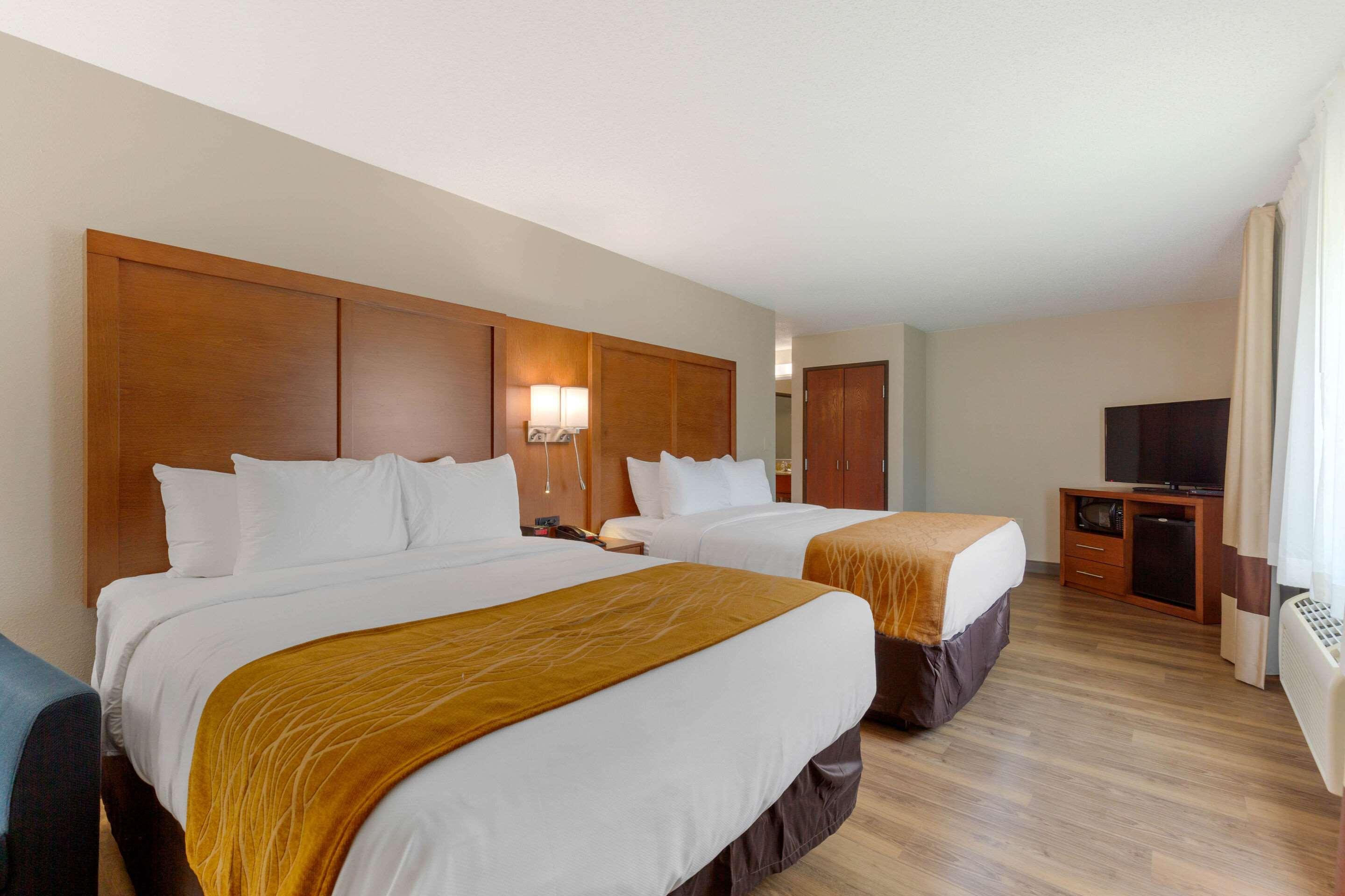 Comfort Inn & Suites Milford DE detail