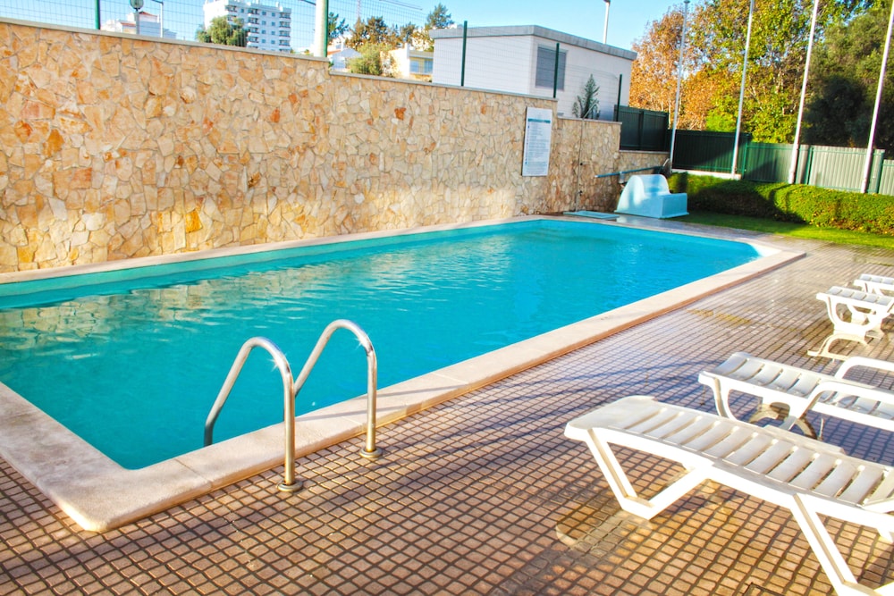 Studio 17 By Atlantic Hotels 33/35