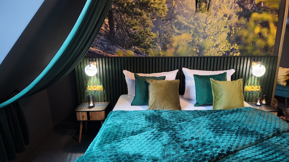 LIEBLINGSPLATZ, MEIN BERGHOTEL 2/50