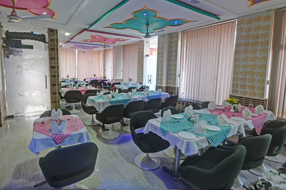 Omni Plaza 34/50