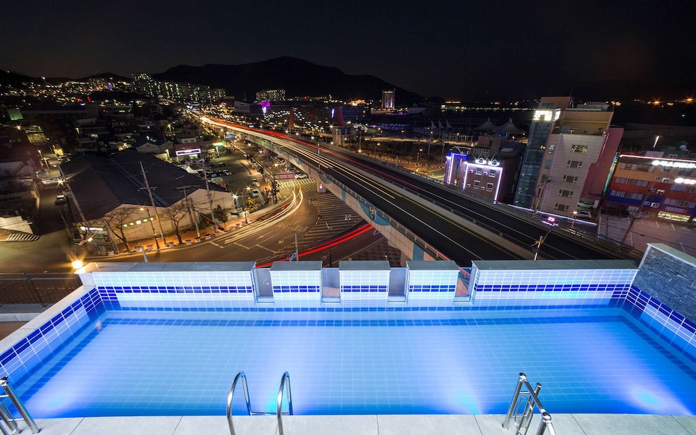 Yeosu Paradise Spa Pension 2/50