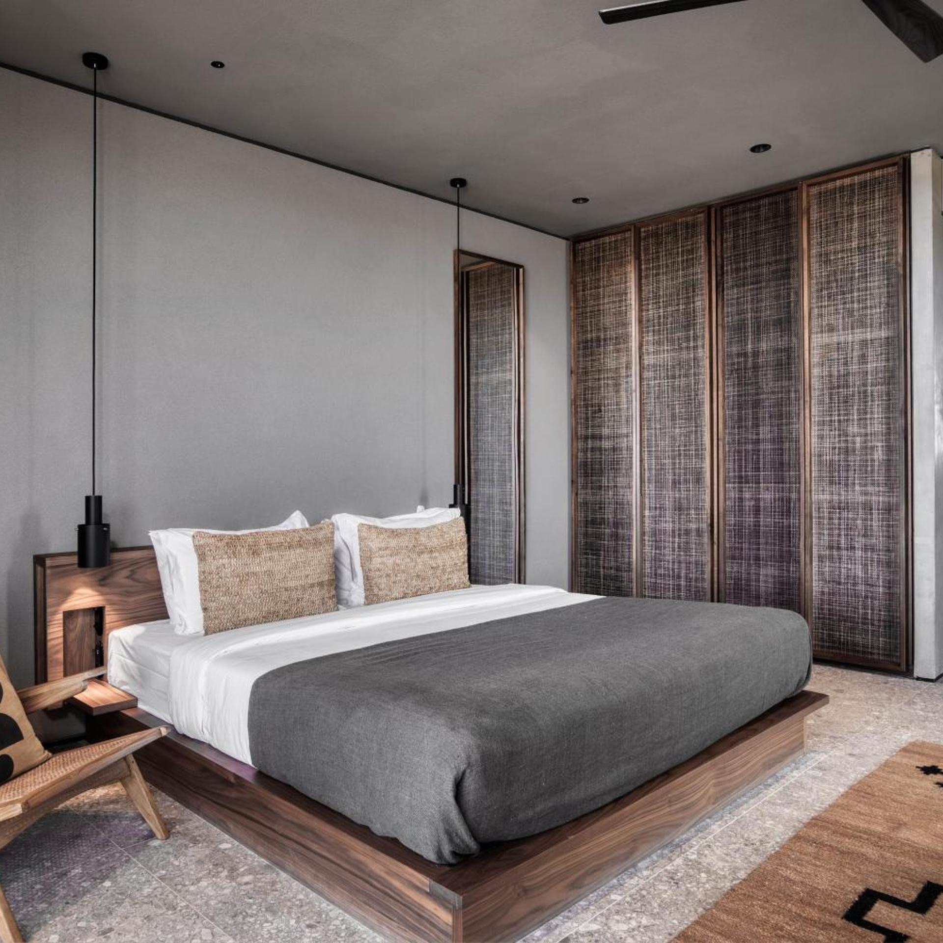 Tropical, Guest Room, Family, Bungalow, King Bed, Garden View