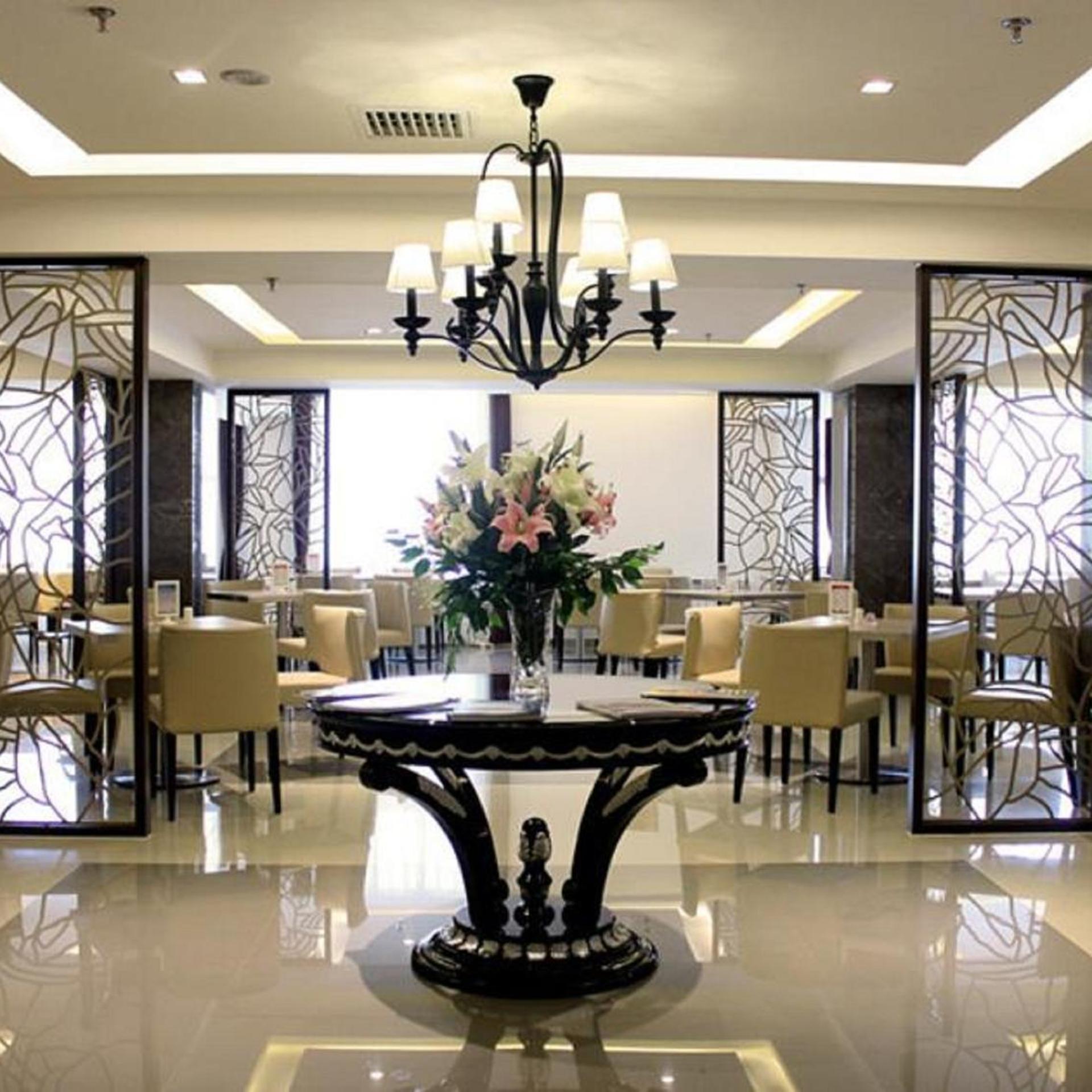 Jinjiang Inn Select (Shenyang North Railway Station Huigong Square) 3/43
