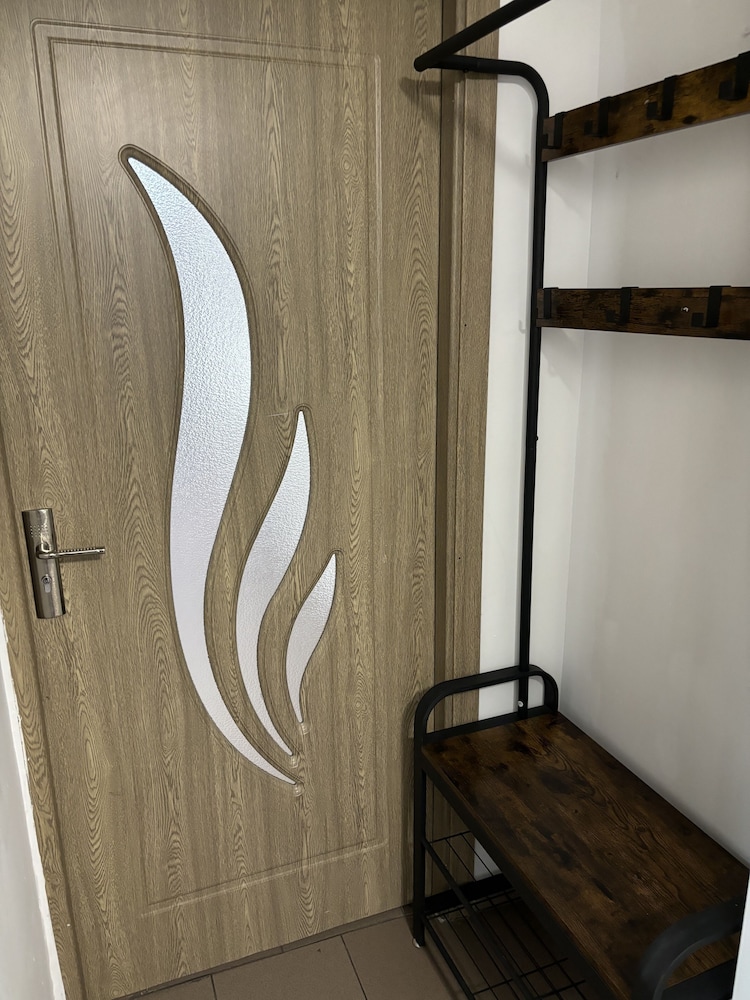 X Hostel Bucharest 21/44