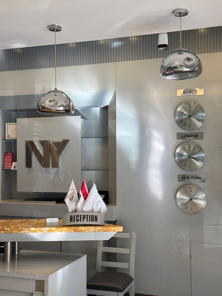 Ny Suites Hotel 10/58