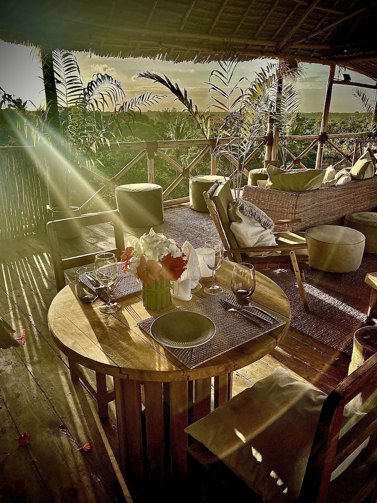 Zen Boutique Resort 30/50