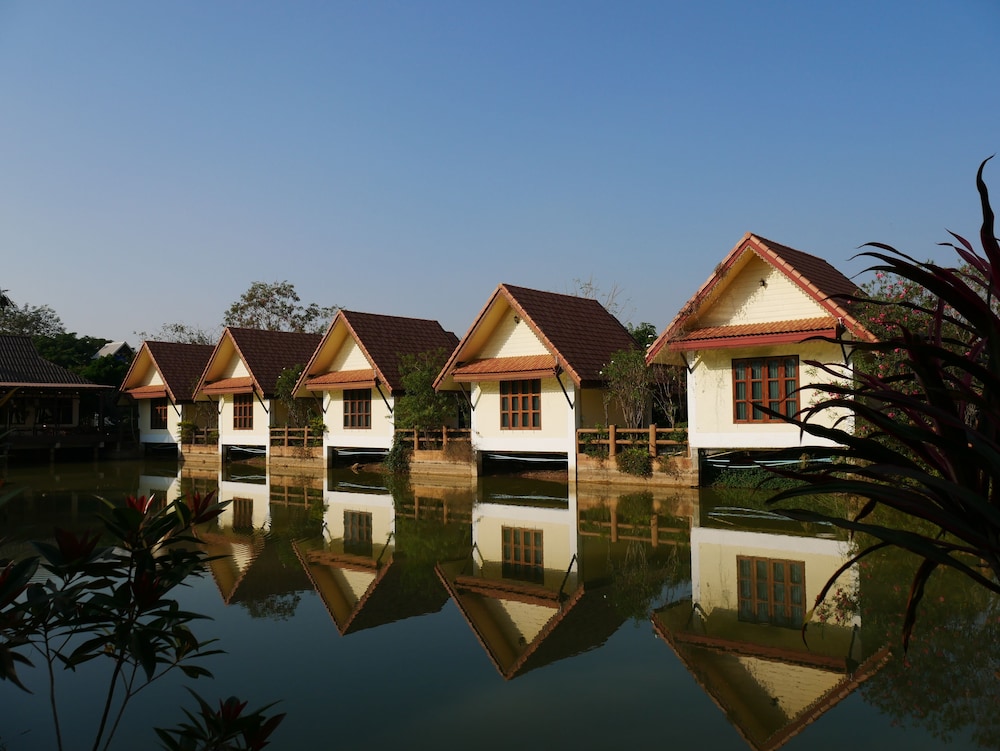 Suanluang Garden View Resort 2/70