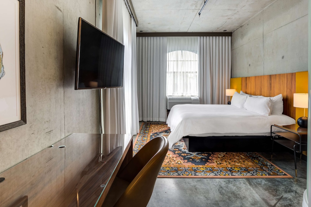 The LOOM Hotel, Tapestry Collection by Hilton 14/68