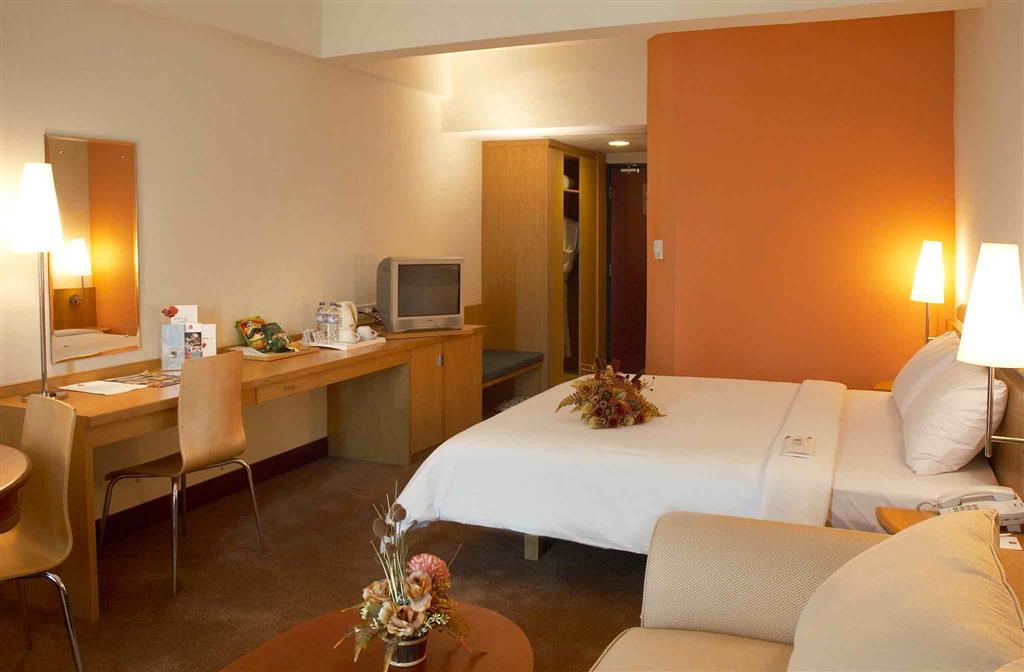 Grand Suka Hotel 10/30