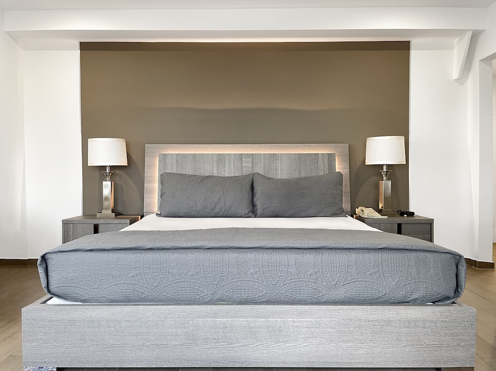 Sheldon Hotel 13/64