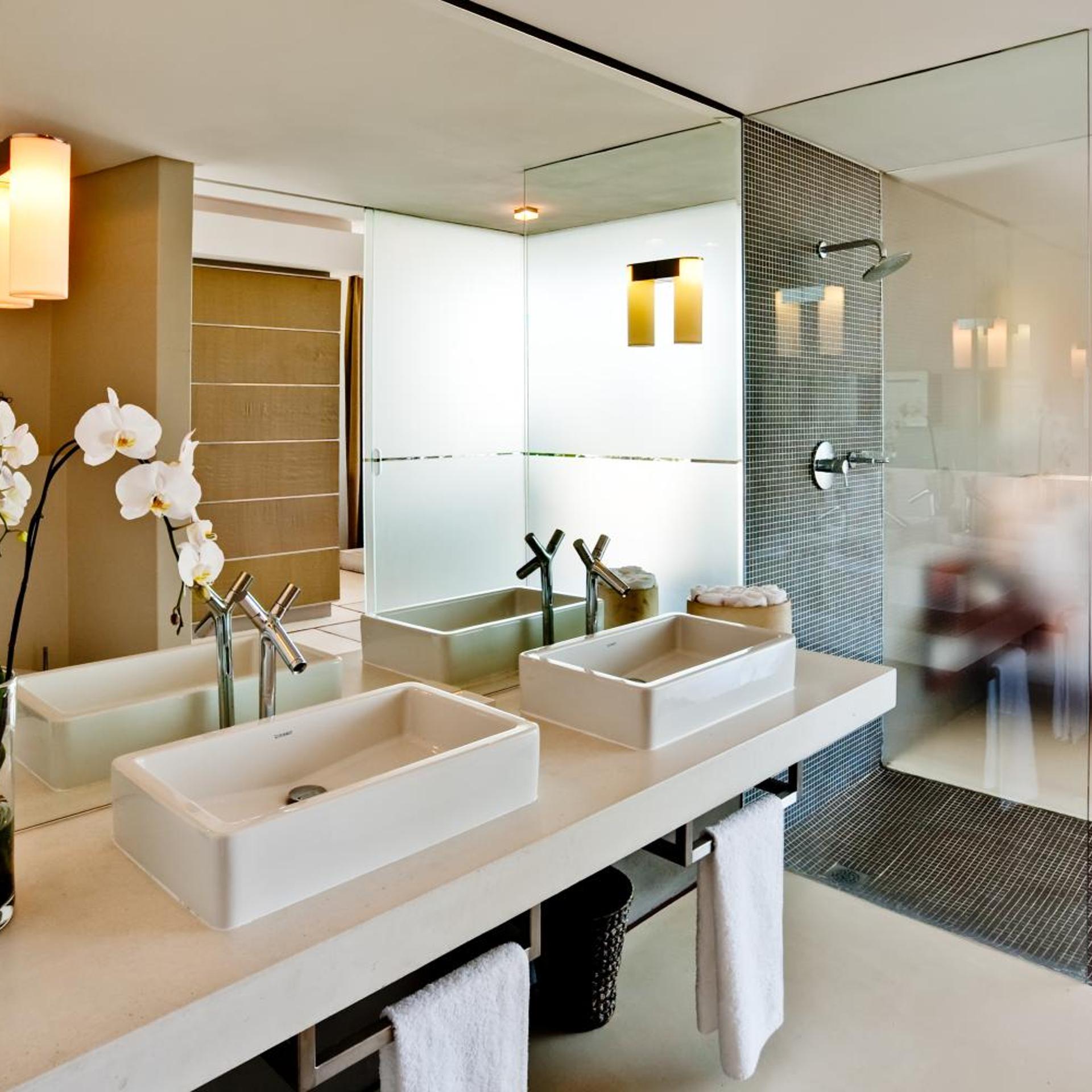 Serenity Villa 50/50