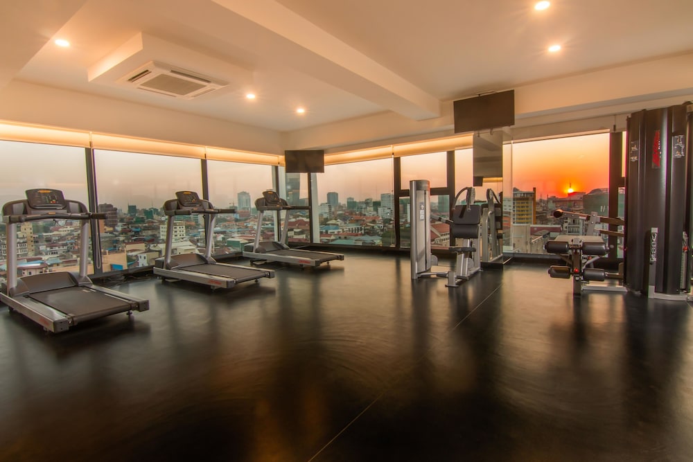 SUN & MOON, Urban Hotel 40/66