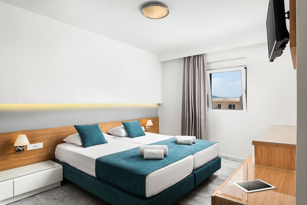 EXECUTIVE, APARTMENT