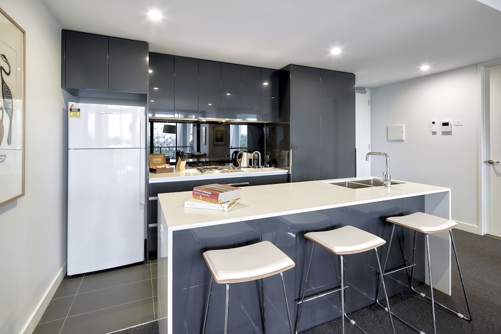 381 Cremorne 40/57