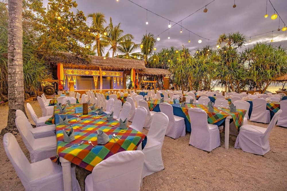 Coco Grove Beach Resort 42/50