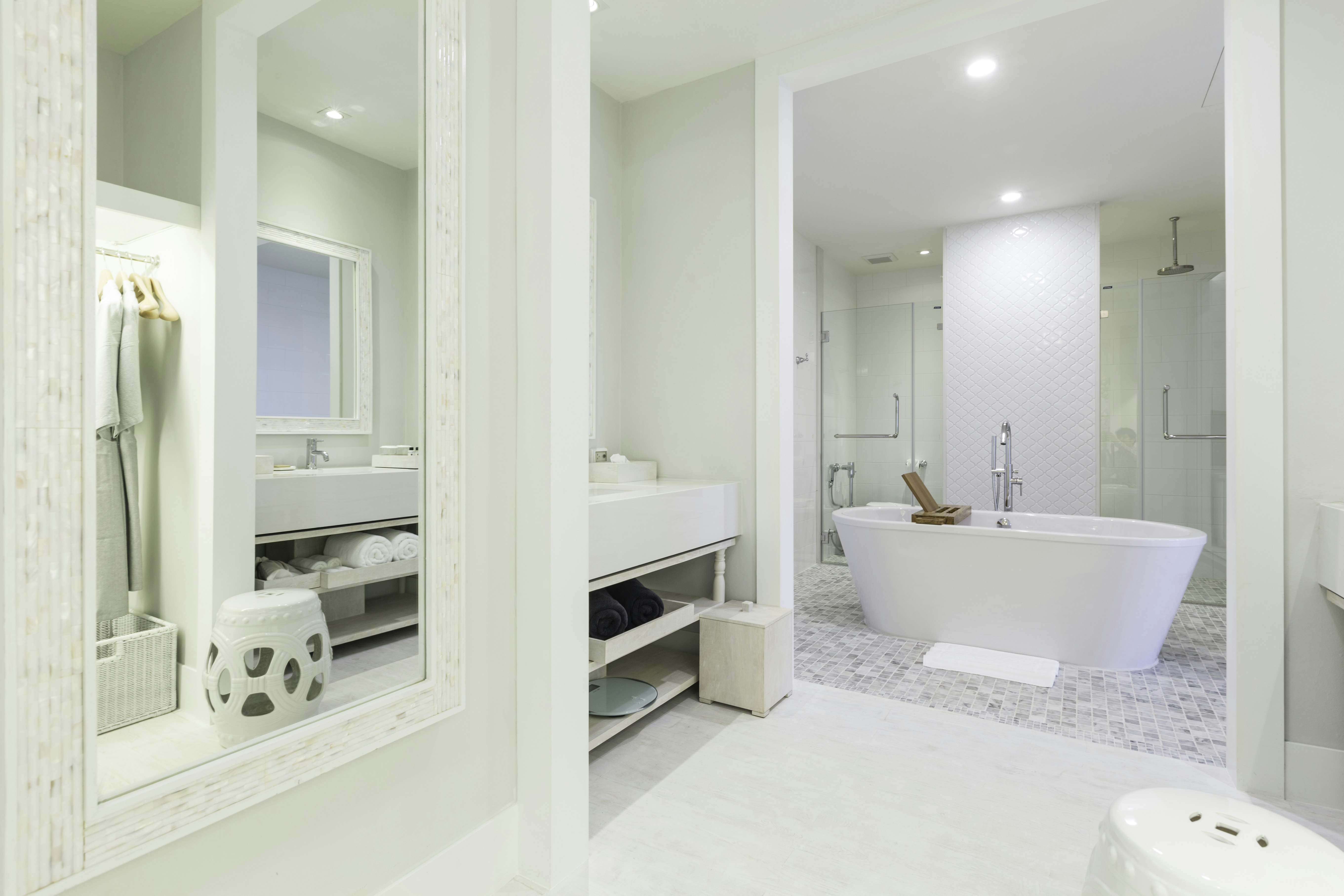 CAPE KUDU HOTEL, KOH YAO NOI 48/50