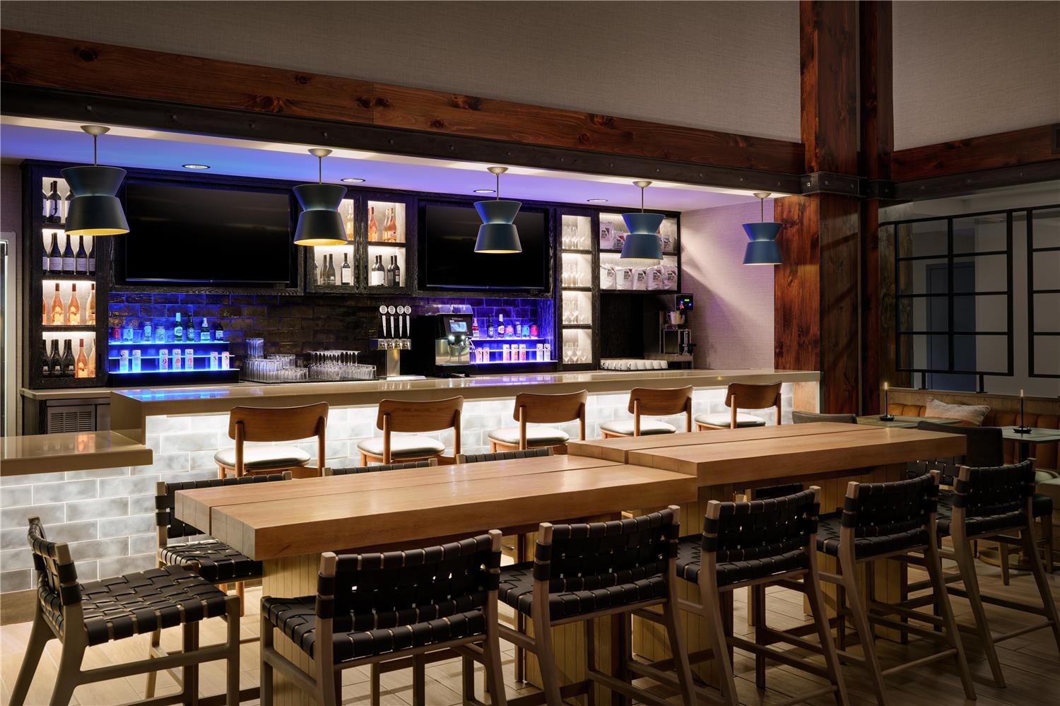 restaurant cafeteria