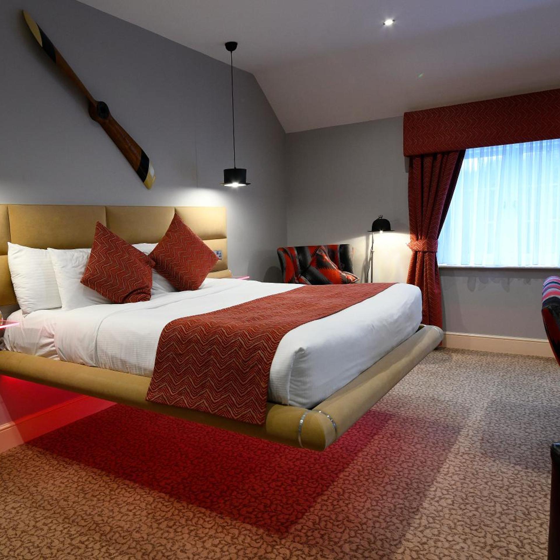 Atrium, Suite, King Bed, Sauna