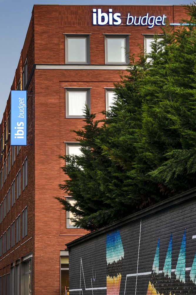 Ibis Budget Gent Centrum Dampoort 60/63