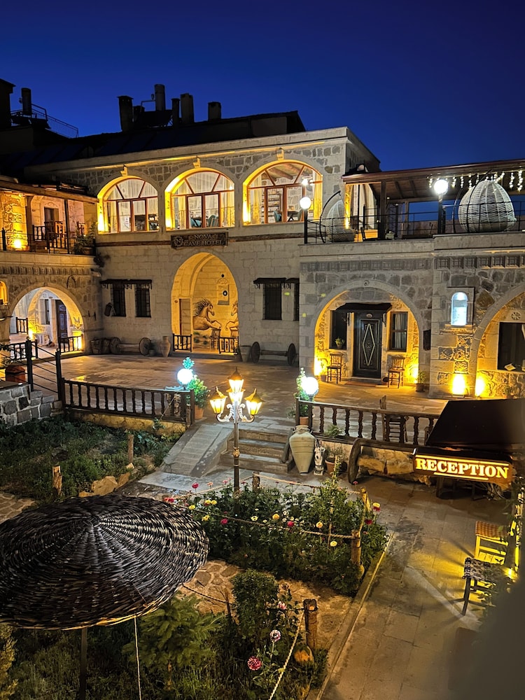 Nova Cave Hotel 1/50
