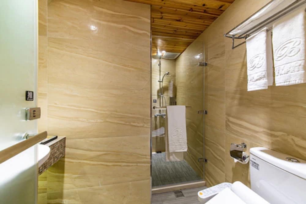 Beauty Hotels Taipei - Hotel Bfun 45/50