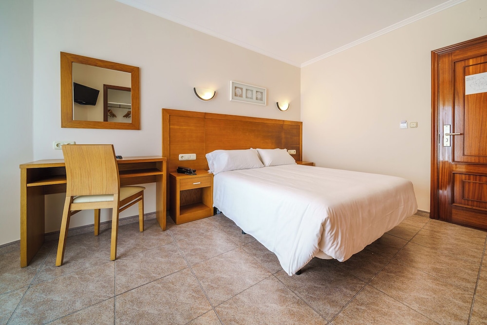 Hotel el Puente 27/55
