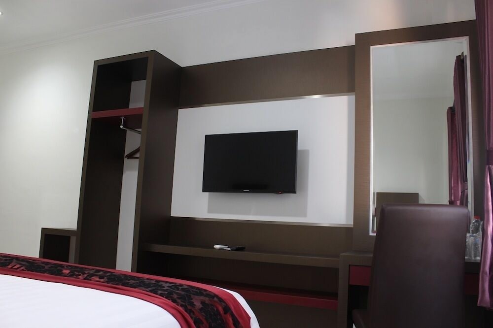 Ideas Hotel Ibrahim Adjie 15/31