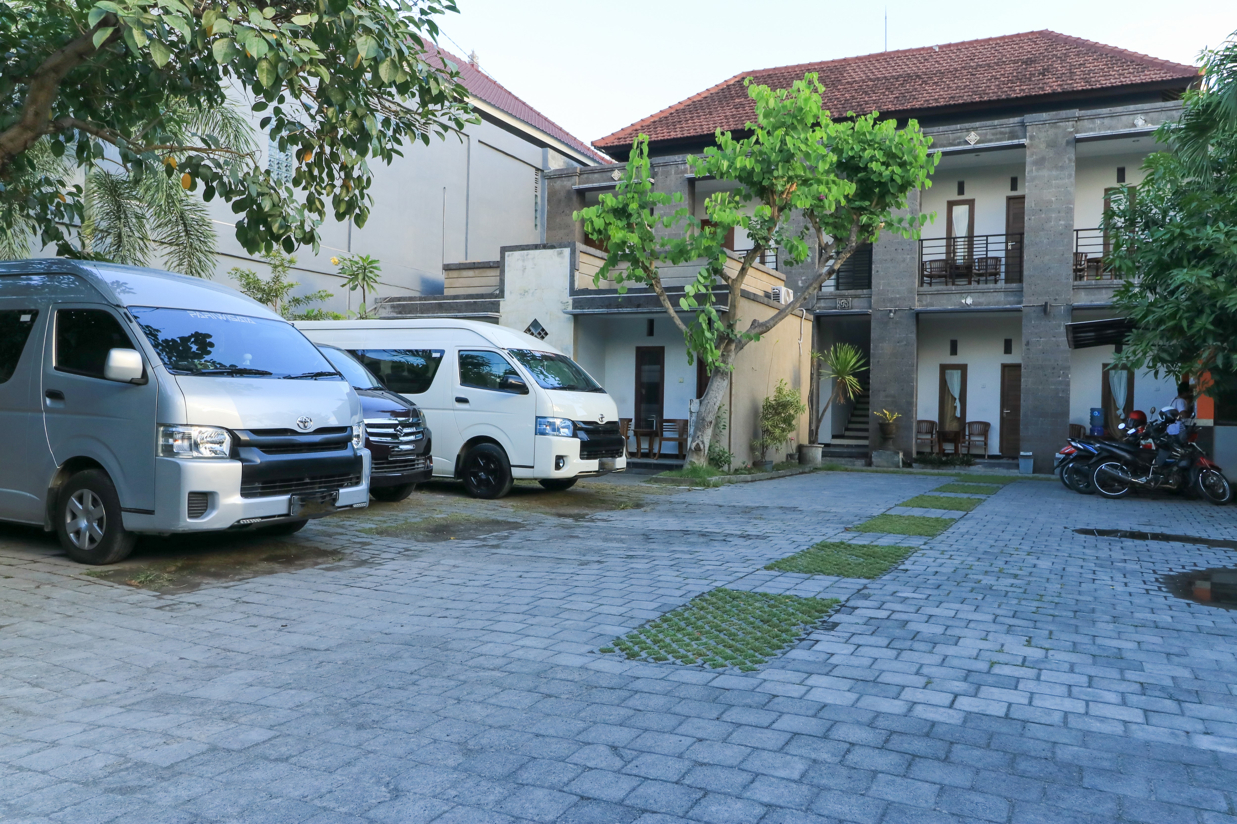 Hotel Warta Putra by ZUZU 26/32