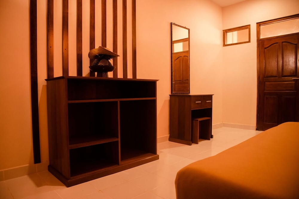 Suka Beach Inn 45/65