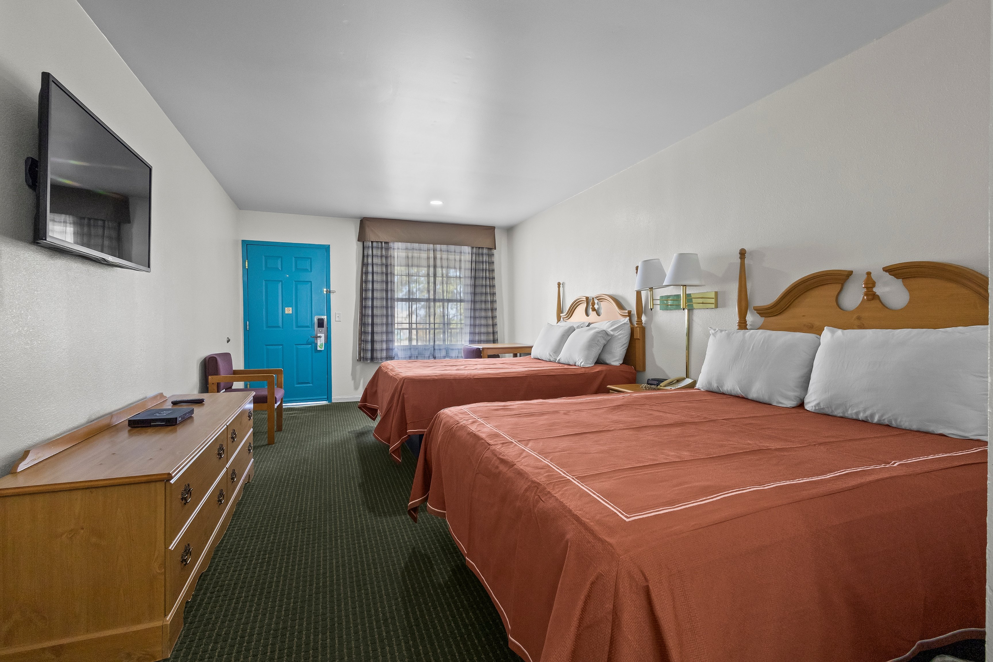 Economy Inn and Suites 29/68