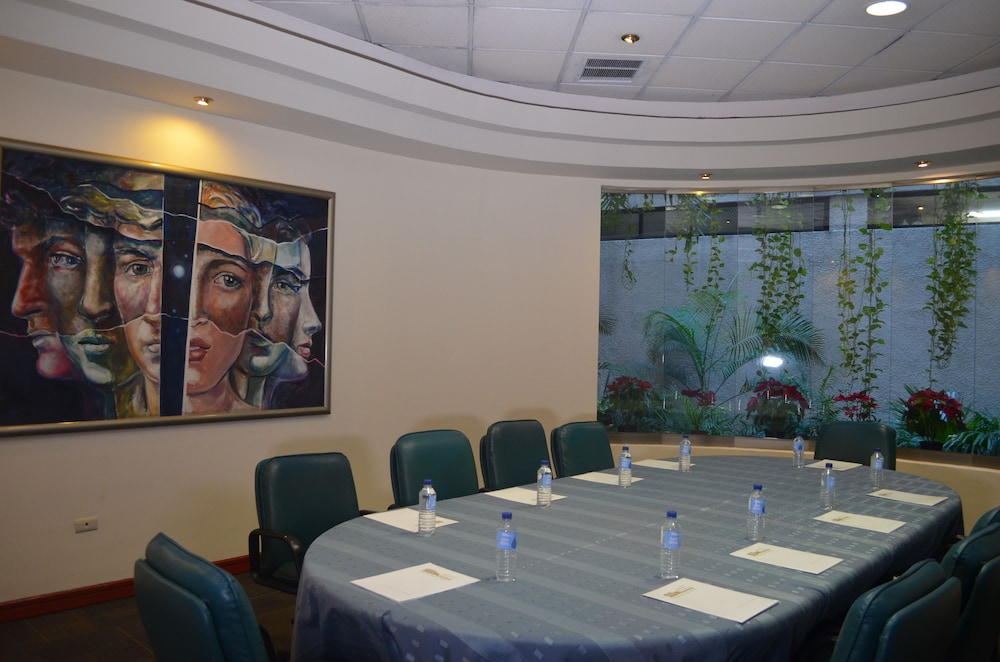 Hotel San Marcos Express 29/33