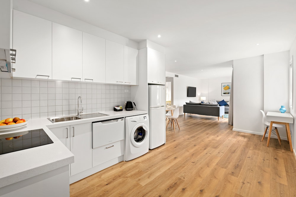 Punthill Burwood 33/42