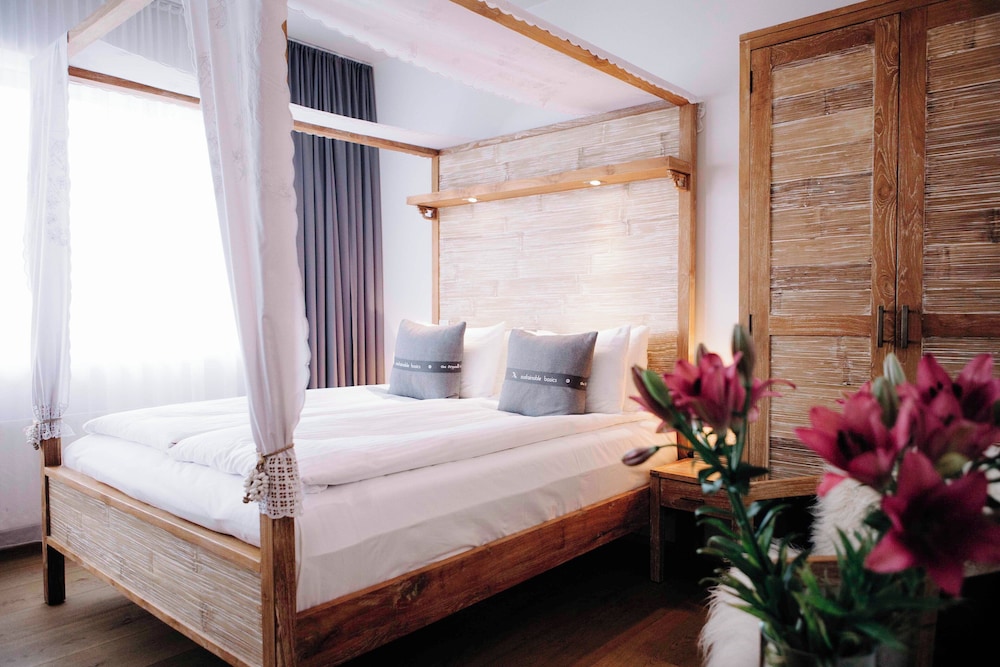 Hotel Eyja 27/63