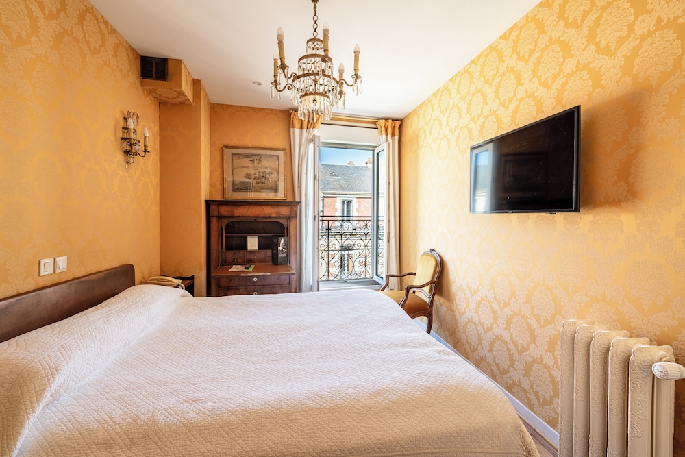 Hotel De Labeille 25/78