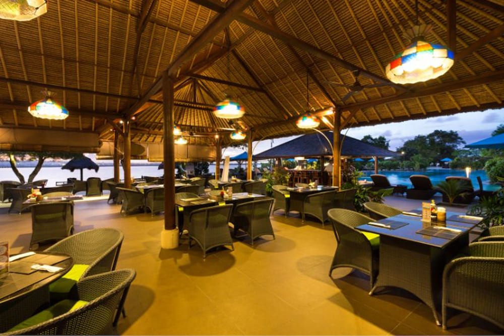 Peninsula Bay Resort 36/50